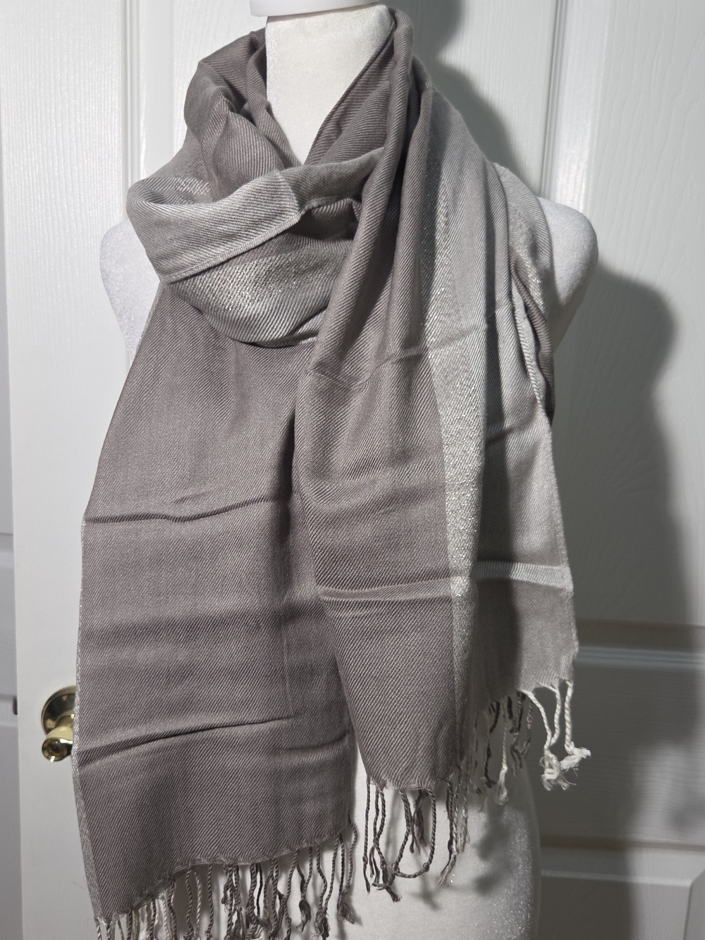 Neutral Gray &Silver Metallic Colorblock Fringe Wrap Scarf 72x22" Modern - Picture 7 of 8